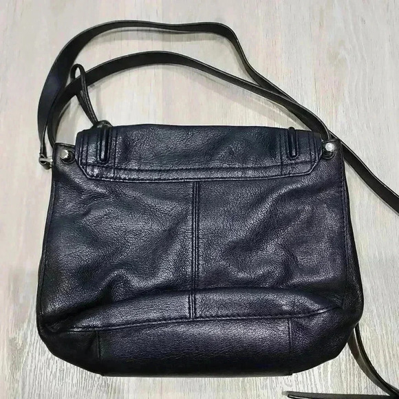 Kate Spade New York Women's Leather Tassel Saddle Crossbody Bag Black One Size - Picture 9 of 10